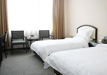 Chengyang Qingdao Mingshen Hotel מראה חיצוני תמונה